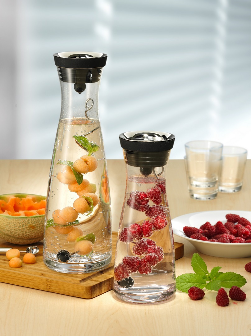Vattenkaraff BASIC 750 ml, svart, WMF