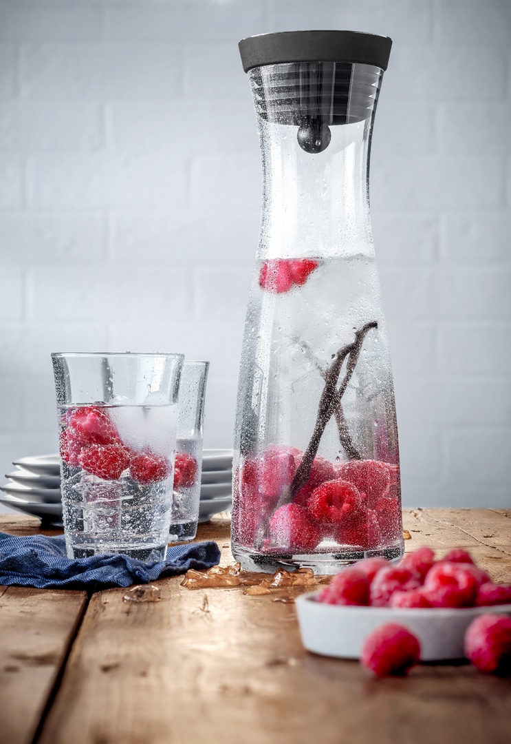Vattenkaraff BASIC 750 ml, svart, WMF