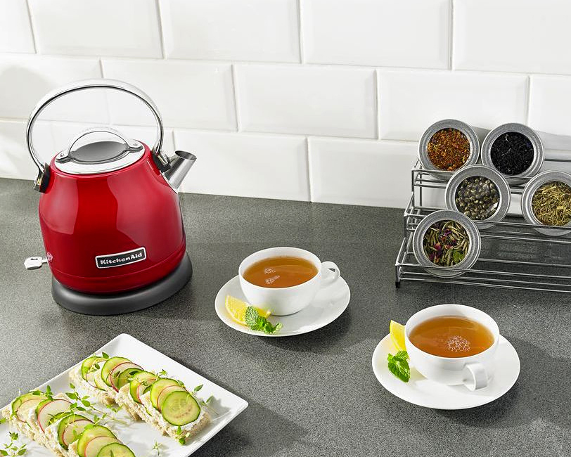 Elektrisk vattenkokare 1,25 l, royal röd, KitchenAid