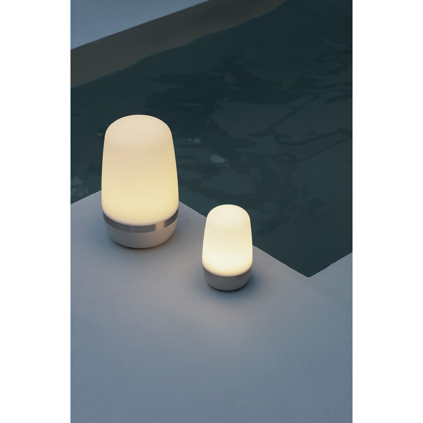 Bärbar bordslampa SPIRIT S, LED, silvergrå, Blomus