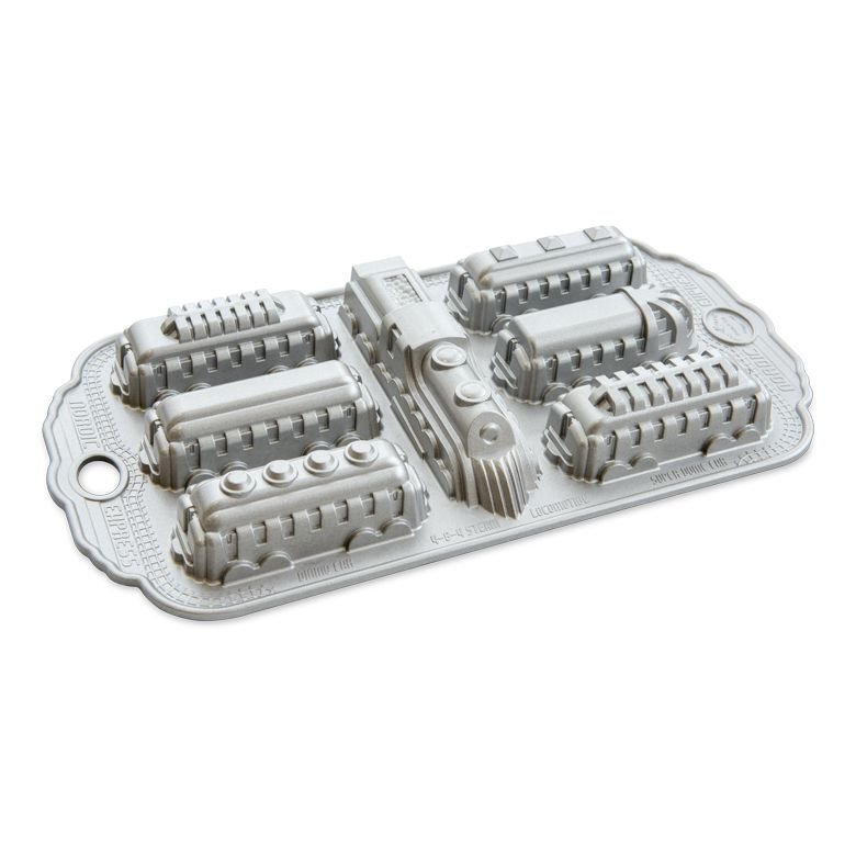 Tårtform TRAIN, 9 formar, guld, Nordic Ware