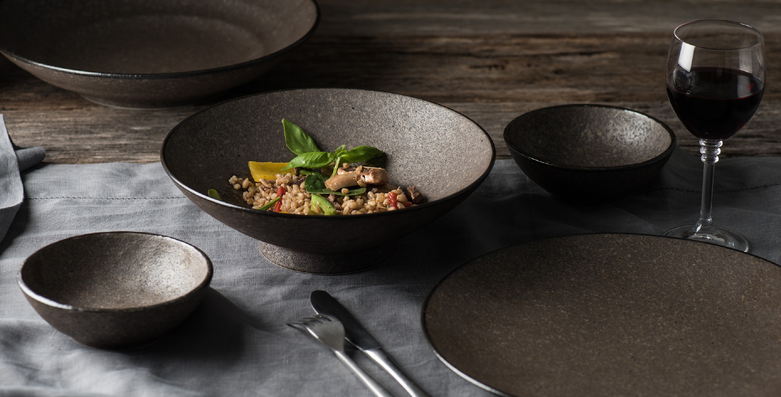 Serveringsskål EARTH BLACK 13 cm, 200 ml, MIJ