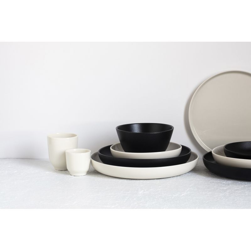 Middagstallrik ADELIE 23,5 cm, svart, REVOL