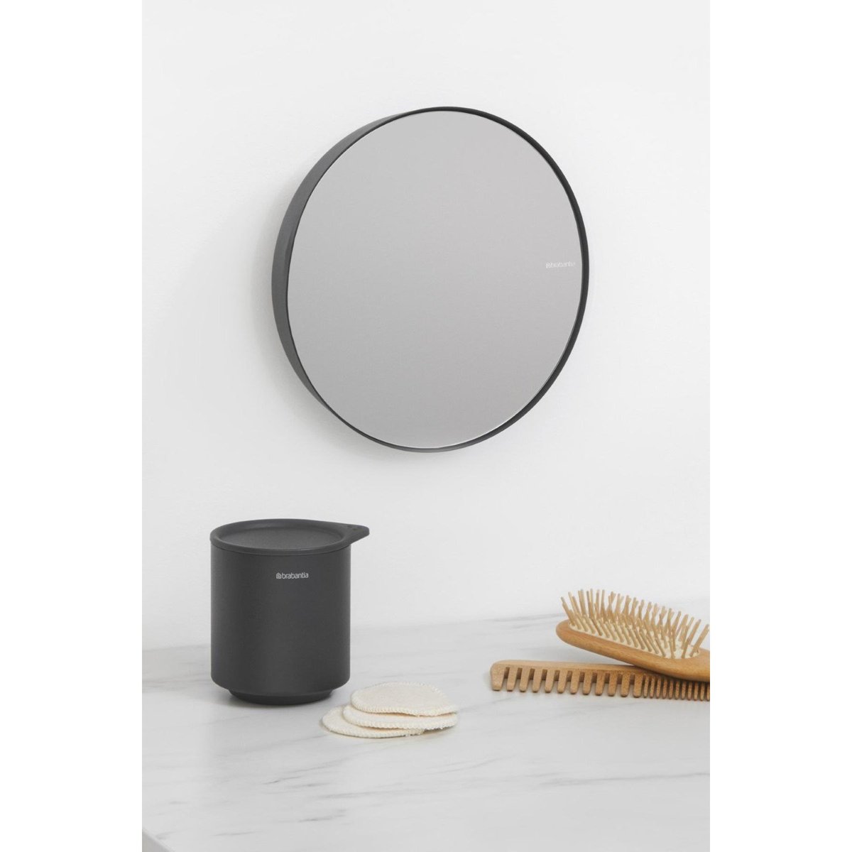 Sminkspegel MINDSET, 5X förstoring, mineralgrå, Brabantia