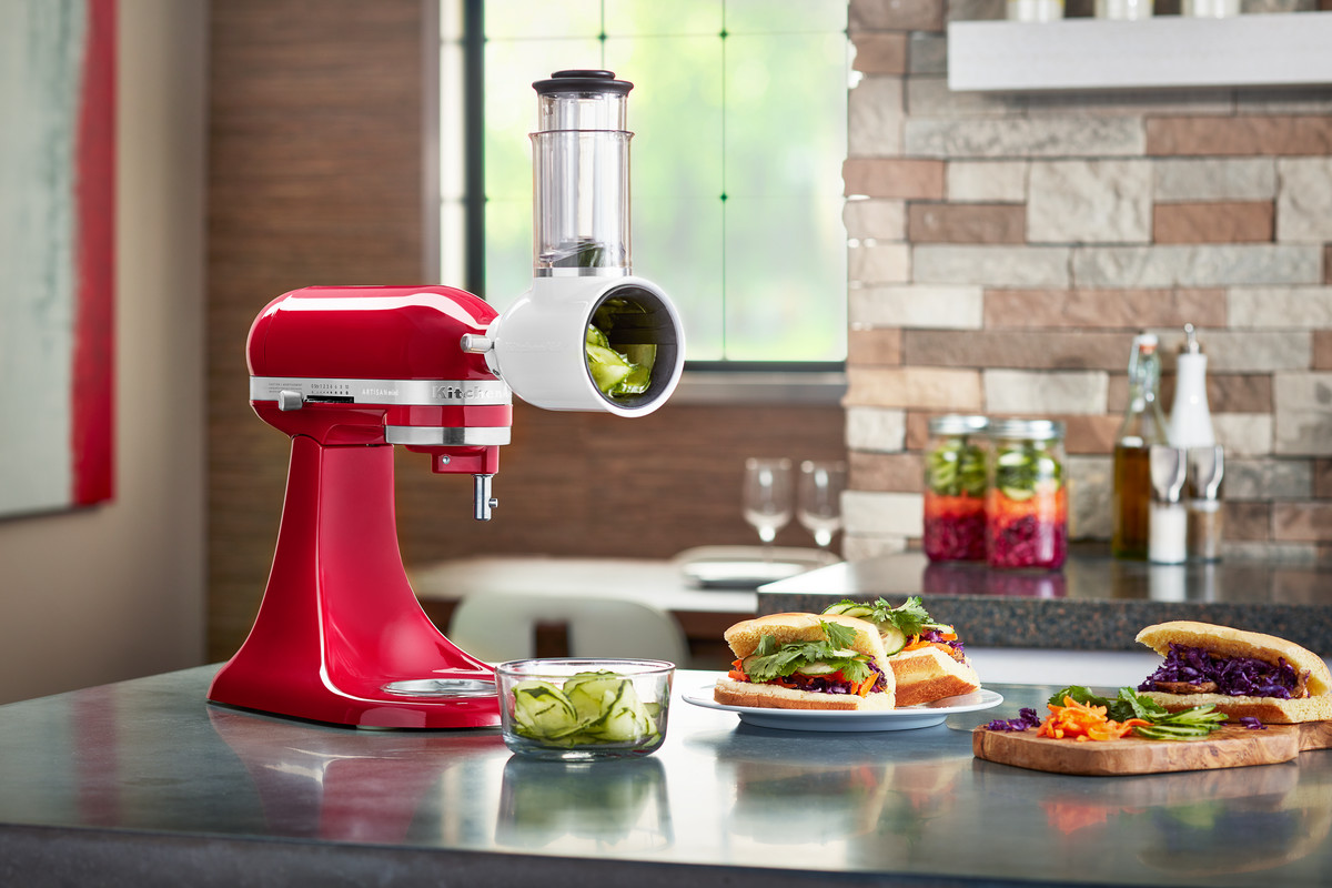 Tillbehör för KitchenAid hushållsassistent, set i 3 delar, skivare och rivare 5KSMVS, köttkvarn 5KSMFGA, juicer 5JE, KitchenAid