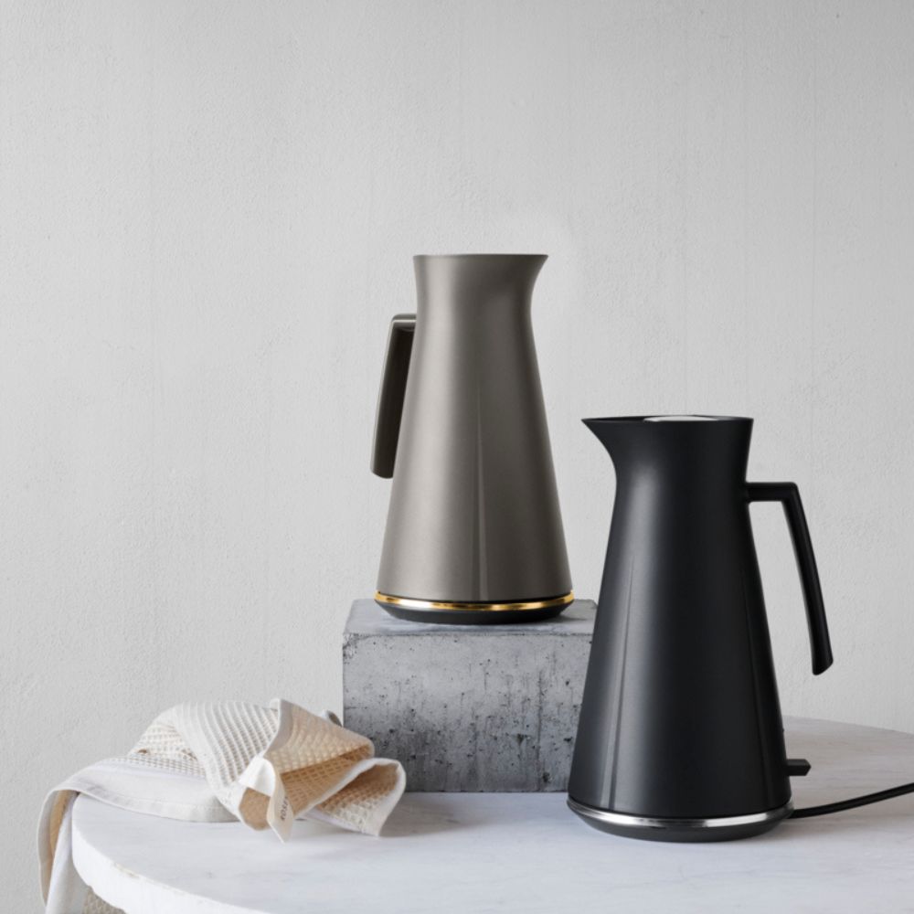 Elektrisk vattenkokare GRAND CRU 1,4 l, grå, Rosendahl