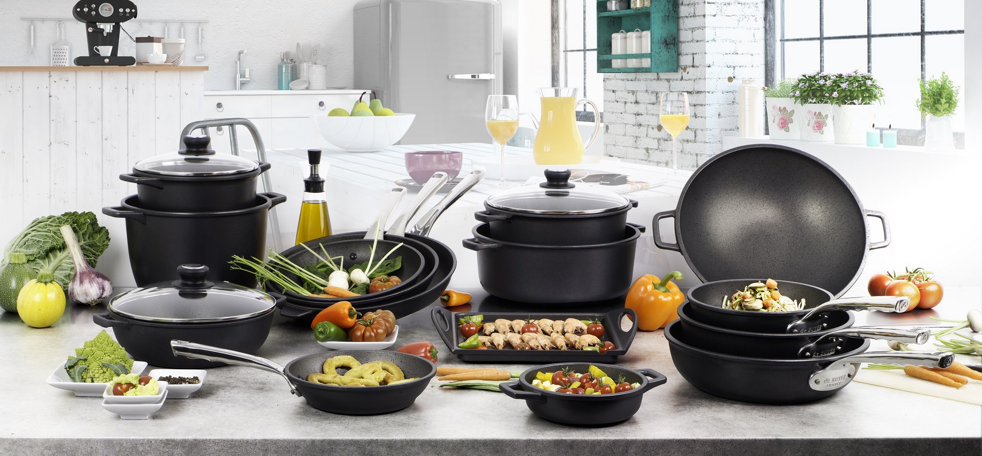 Non-stick stekpanna CHOC EXTREME 24 cm, handtag i rostfritt stål, de Buyer