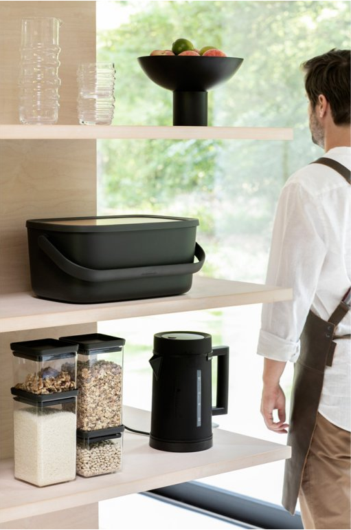 Brödlåda med skärbräda 39,5 cm, grå, Brabantia