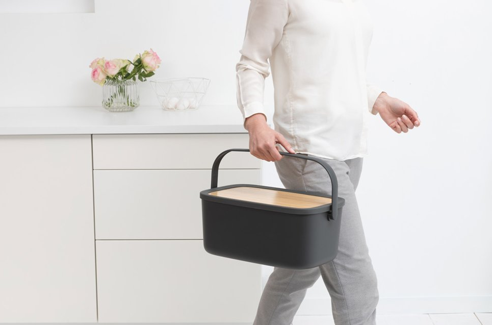 Brödlåda med skärbräda 39,5 cm, grå, Brabantia