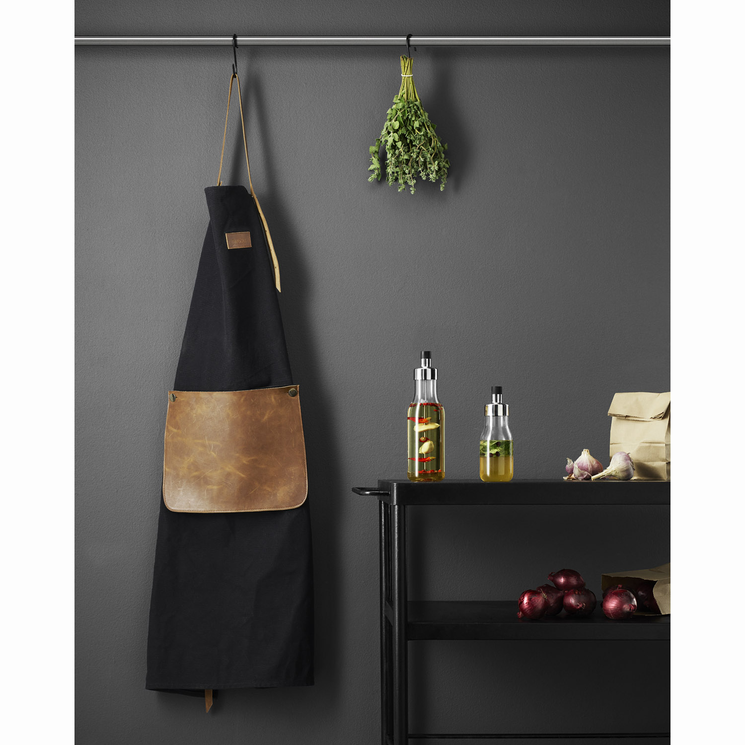 Grillförkläde 98 cm, canvas och läder, Eva Solo