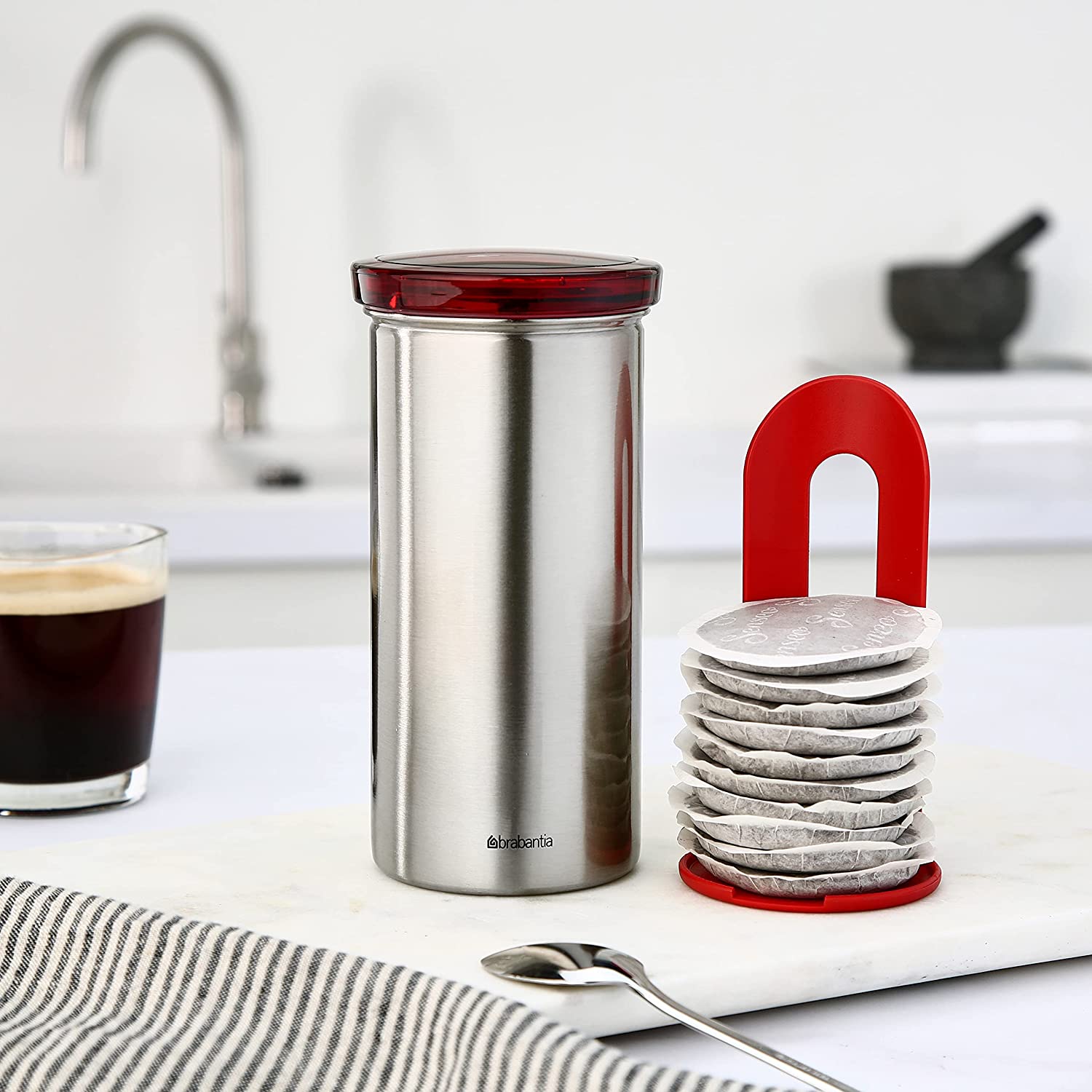 Kaffekapselbehållare SENSEO 1,4 l, för 18 kapslar, rött lock, Brabantia