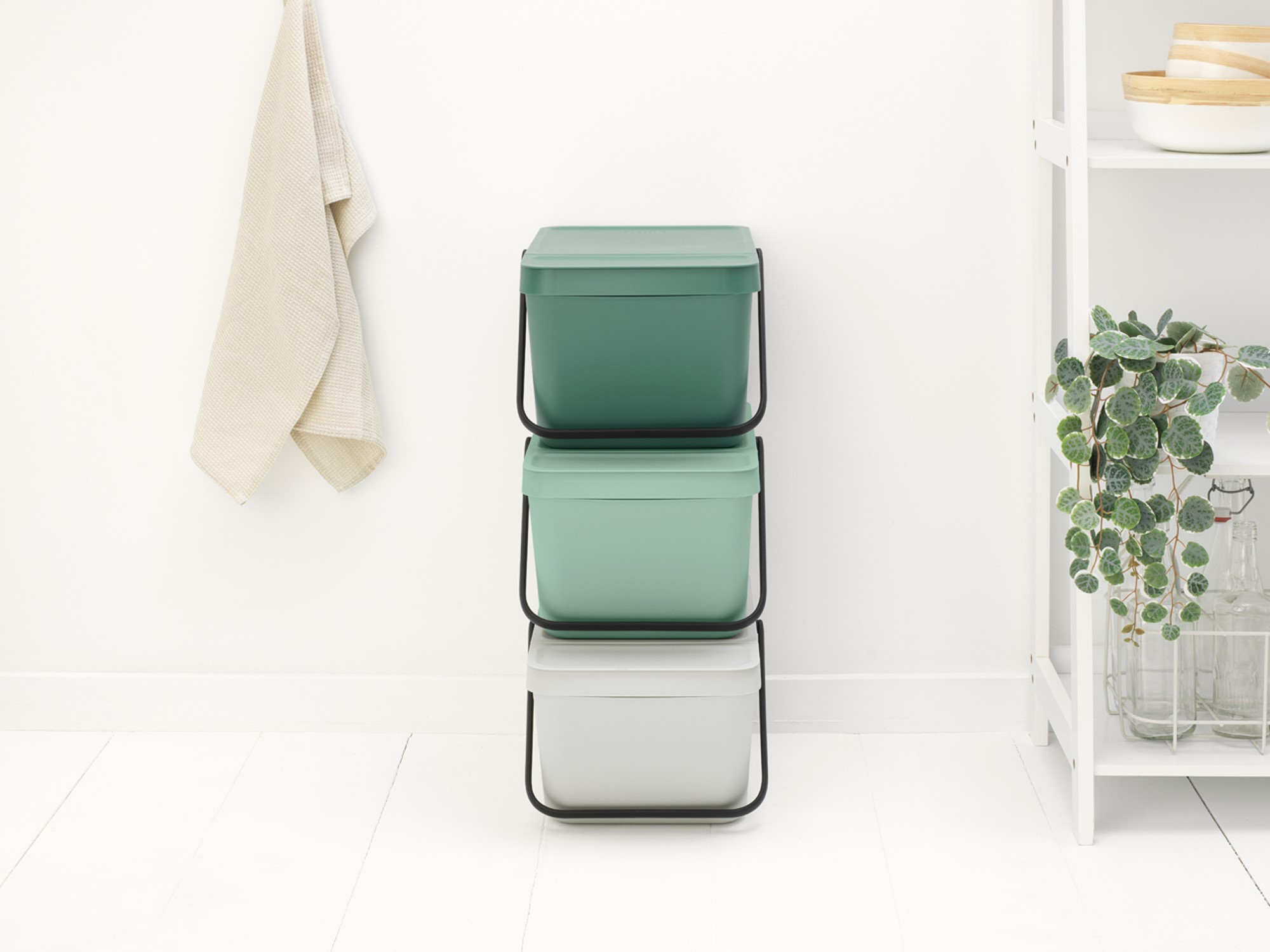 Avfallskärl SORT & GO 20 l, stapelbar, jadegrön, Brabantia