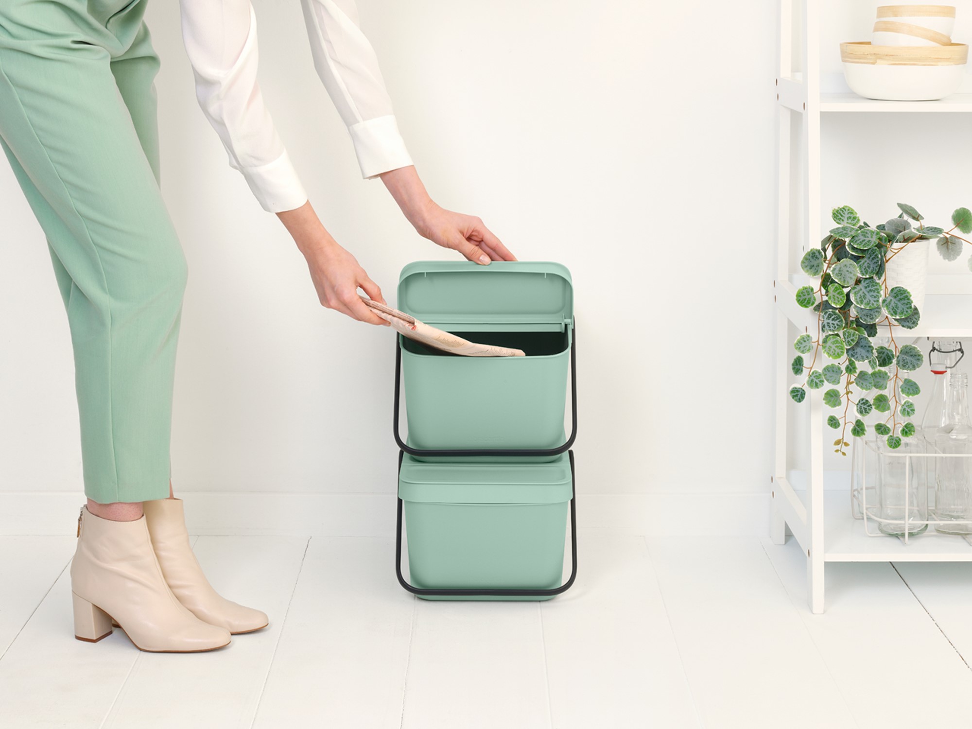 Avfallskärl SORT & GO 20 l, stapelbar, jadegrön, Brabantia