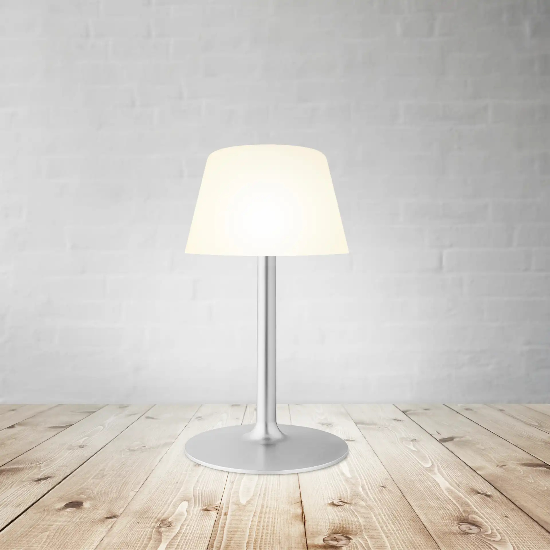 Bordslampa med solcell SUNLIGHT LOUNGE 50 cm, grå, Eva Solo