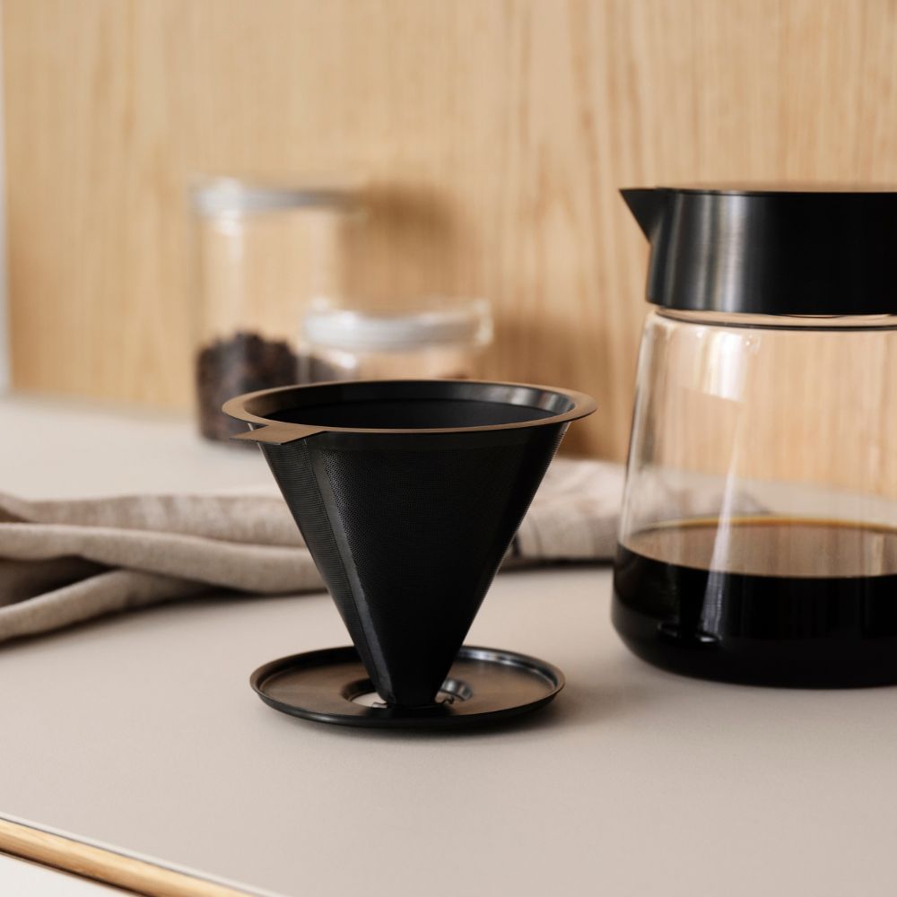Serveringskanna NOHR 1,2 l, svart, glas, Stelton
