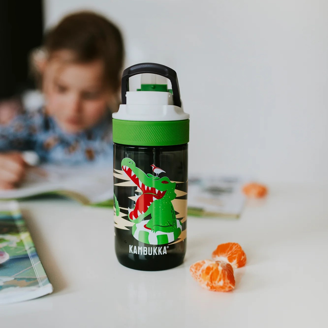 Barnflaska LAGOON 400 ml, crazy crocodile, tritan, Kambukka