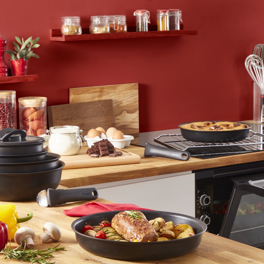 Set med stekpannor INGENIO UNLIMITED L7639032, set i 3, svart, aluminium, Tefal
