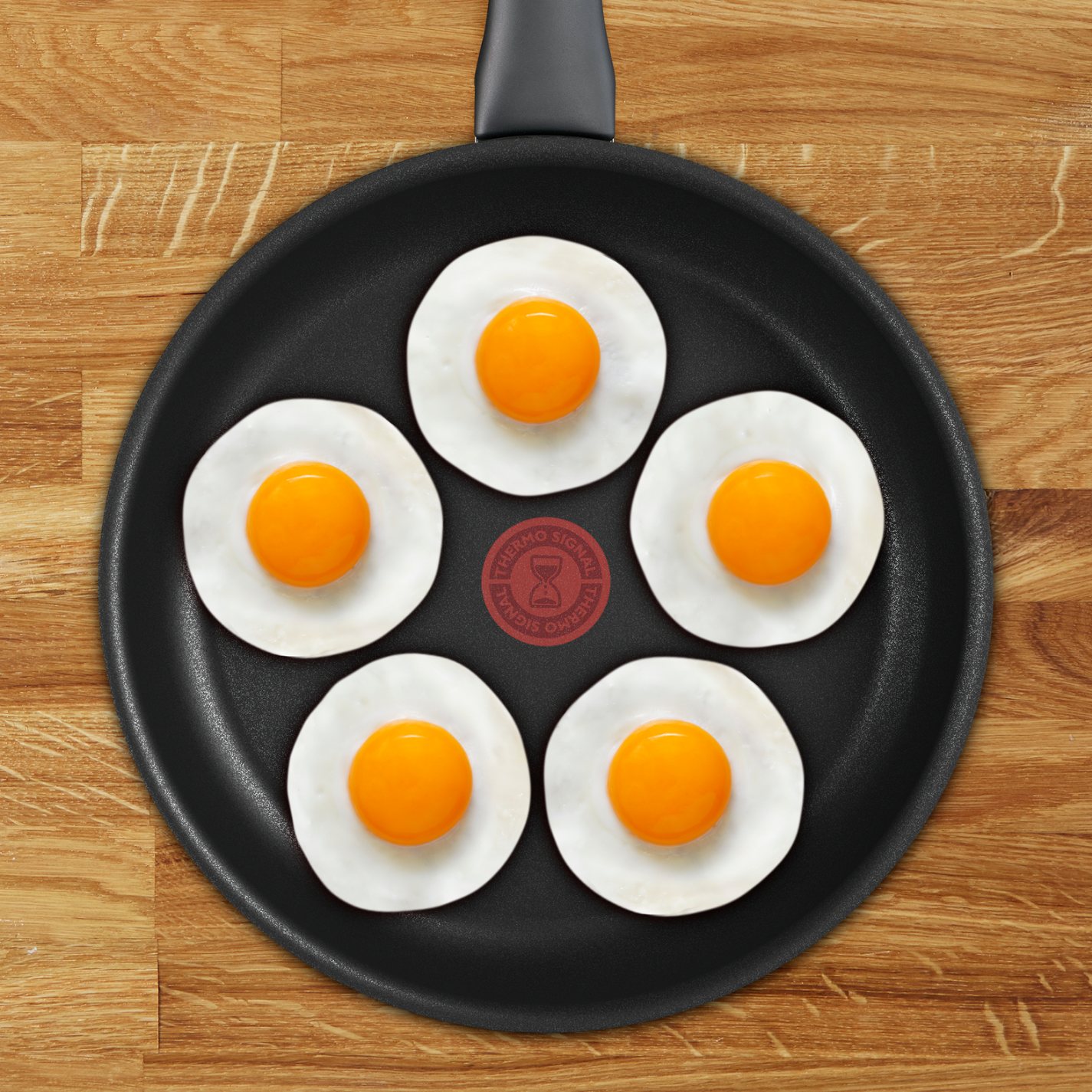 Non-stick stekpanna FORCE C2920653 28 cm, svart, aluminium, Tefal