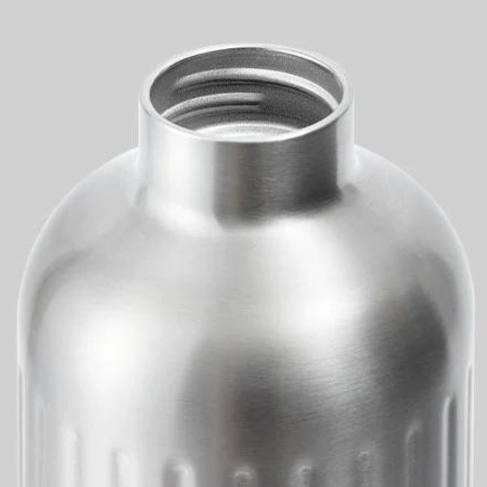 Vattenflaska EXPLORER 850 ml, marin, rostfritt stål, Black+Blum
