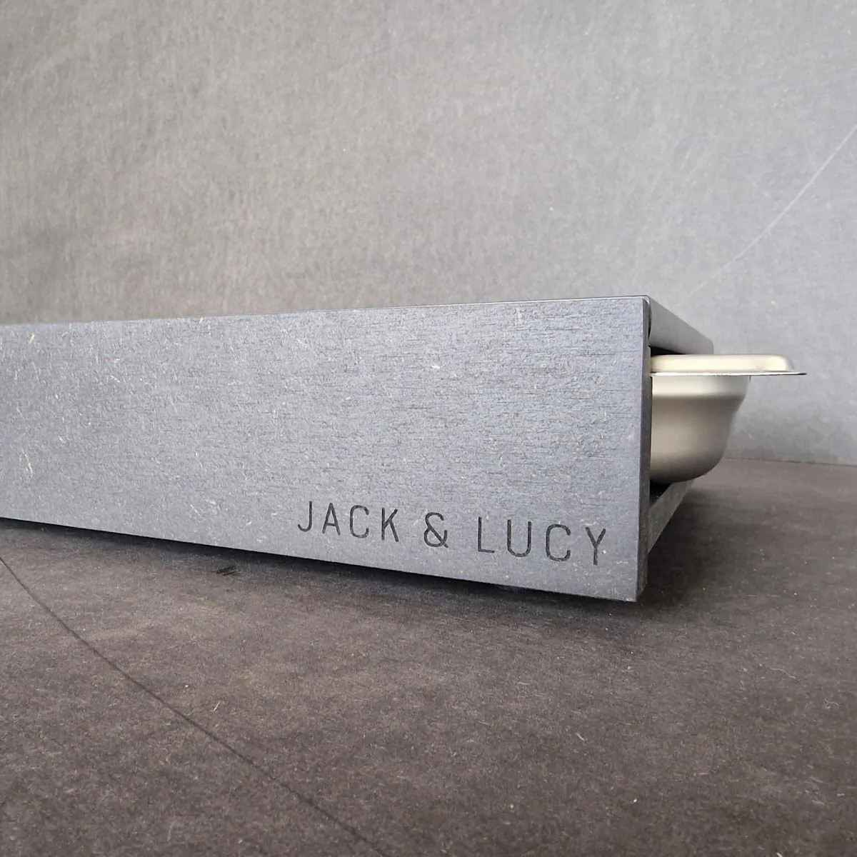Skärbräda BLACK 50 x 30 cm, med 2 lådor, richlite laminat, Jack & Lucy