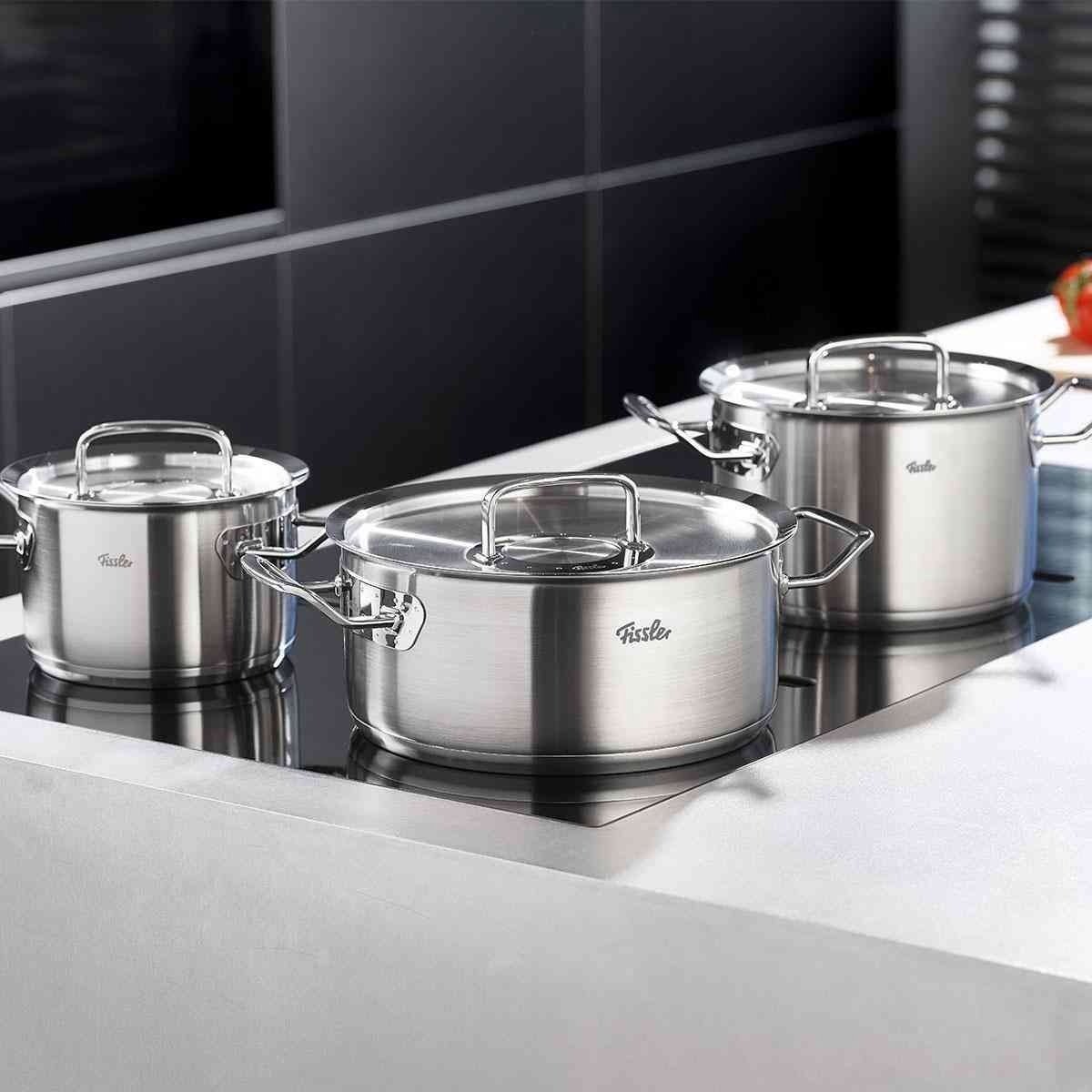 Kastruller ORIGINAL PROFI + universalpanna CERATAL COMFORT, set i 6 delar, Fissler