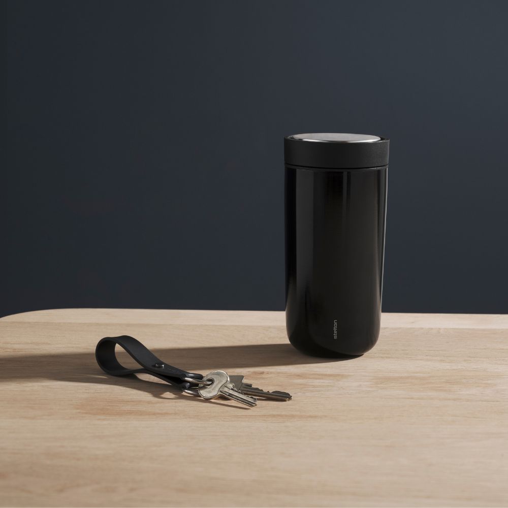 Resemugg TO GO CLICK 400 ml, svart, Stelton
