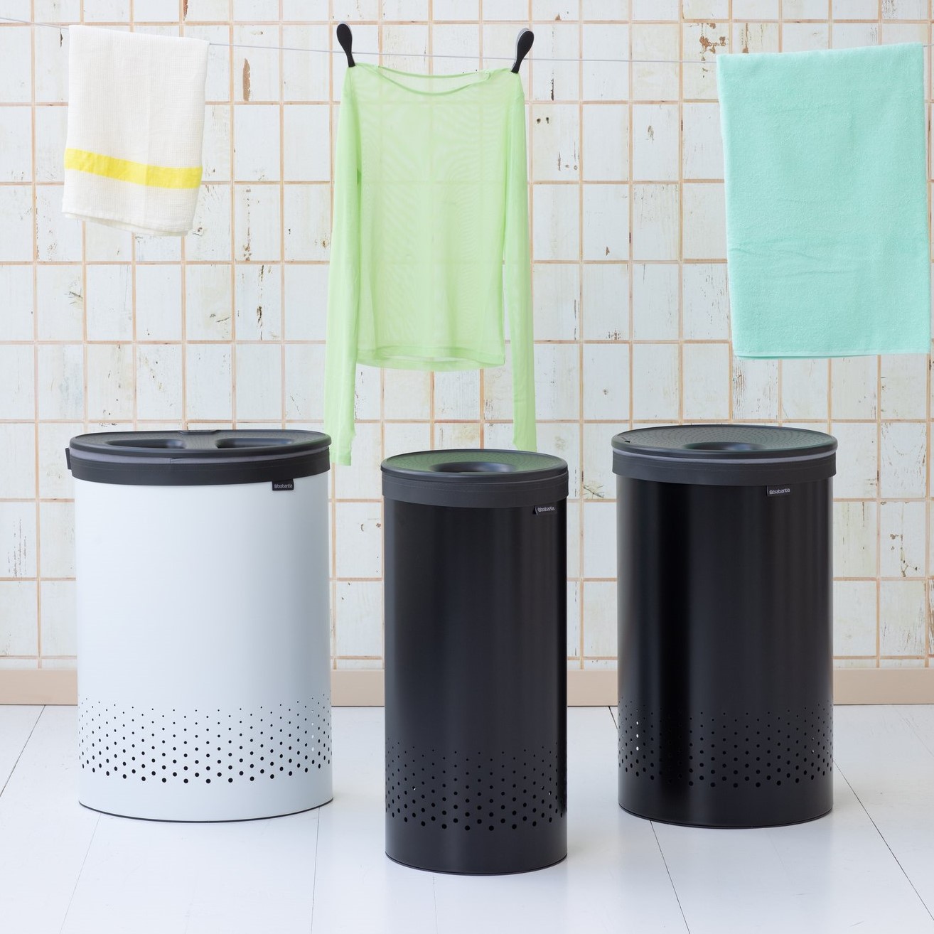 Tvättkorg 60 l, matt svart, stål, Brabantia