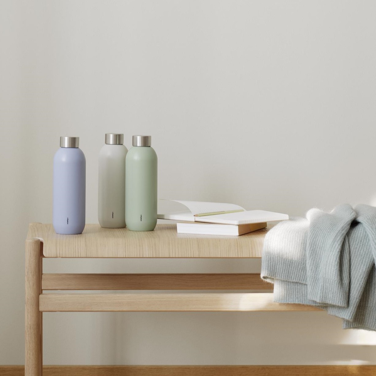 Termosflaska KEEP COOL 600 ml, mjuk gul, Stelton