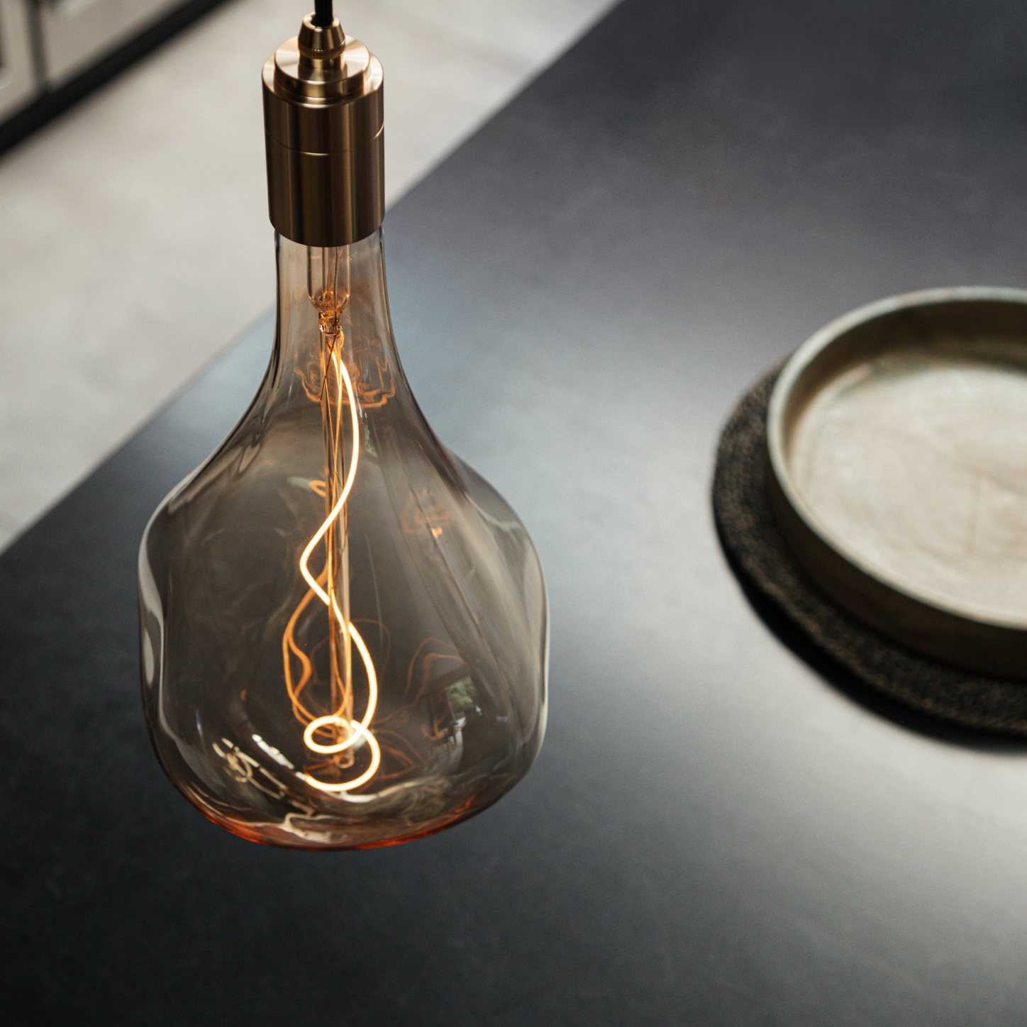 Glödlampa VORONOI III, LED 5W E27 2200K, Tala