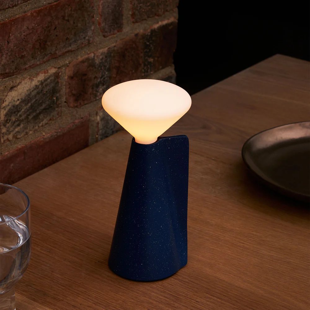 Bärbar bordslampa MANTLE 19 cm, blå, rostfritt stål, Tala