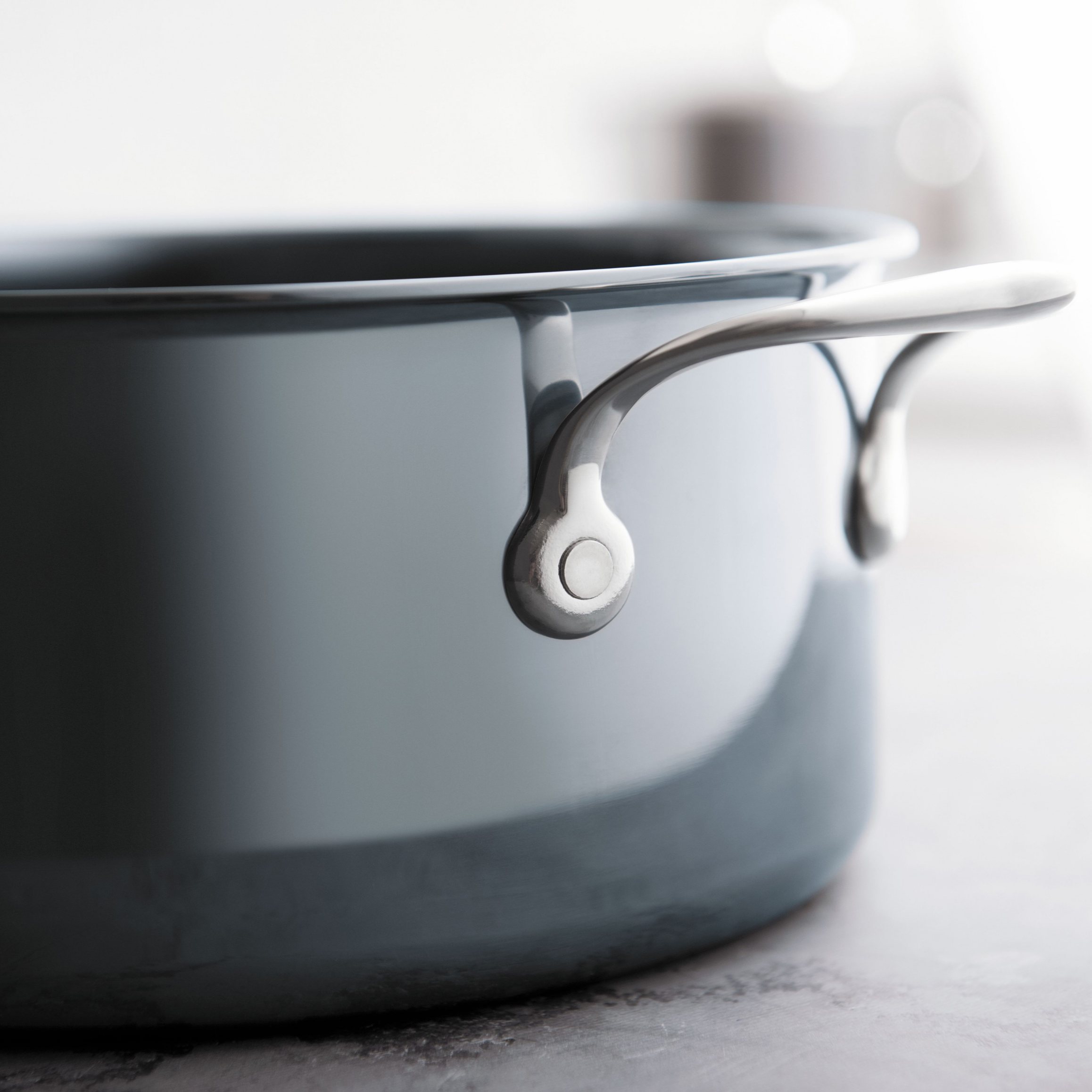 Kokgryta NANOBOND TITANIUM 20 cm, 2,8 l, rostfritt stål, Hestan