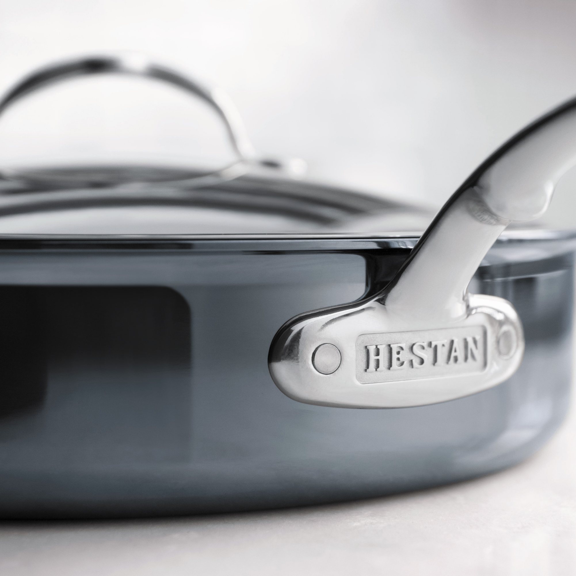 Sautepanna NANOBOND TITANIUM 30 cm, 4,7 l, rostfritt stål, Hestan