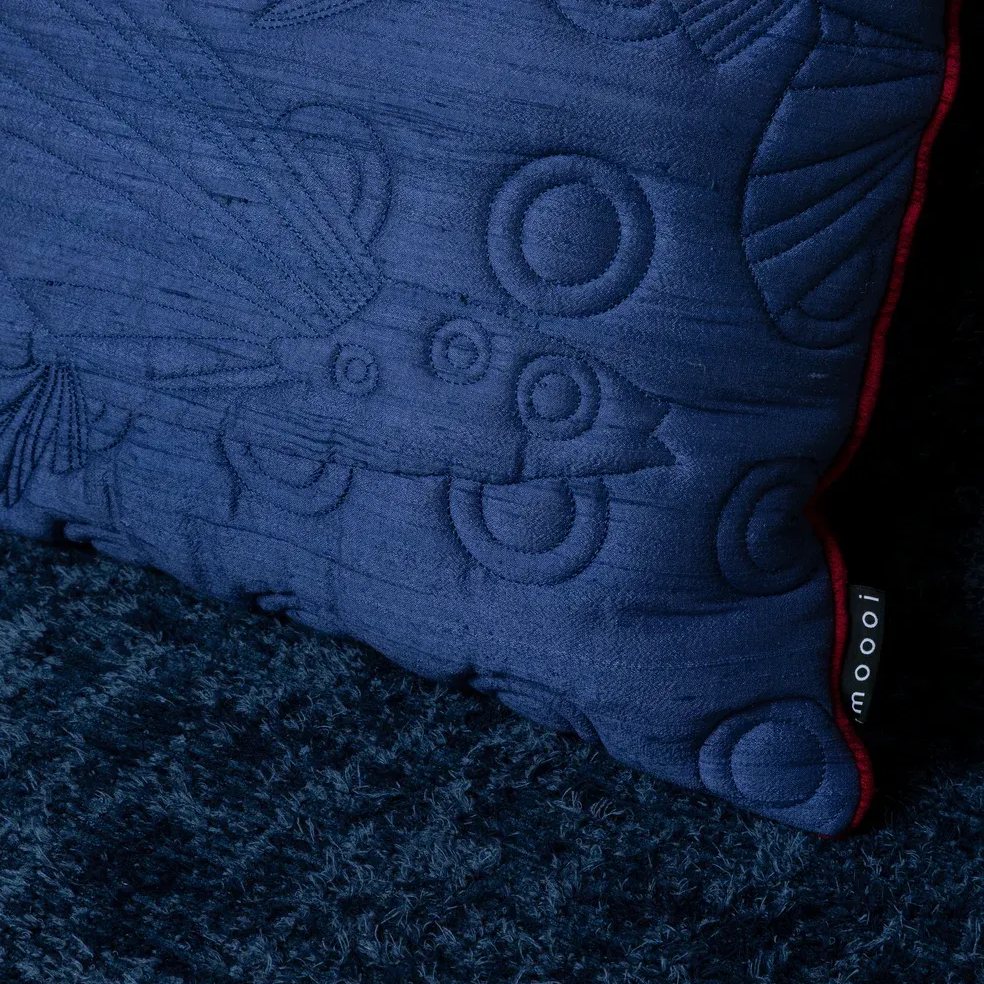 215280 2 beddinghouse moooi flying coral fish pillow 3