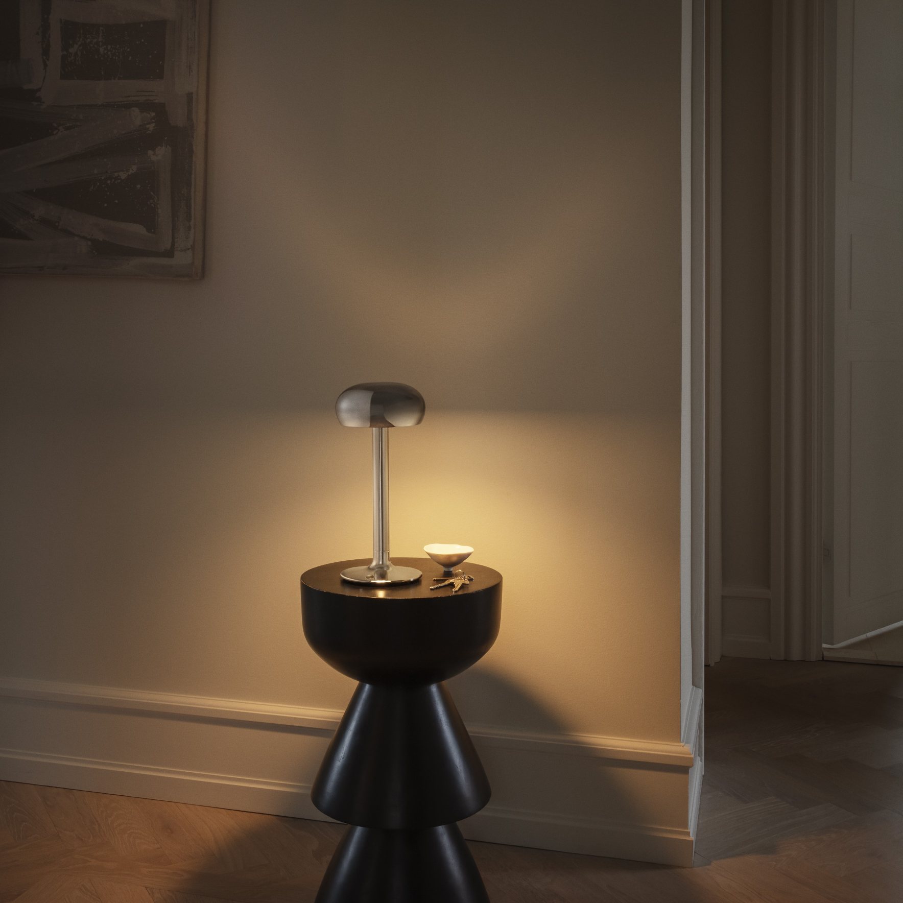 215687 4 prenosna stolni lampa emendo 29 cm led chromova eva solo