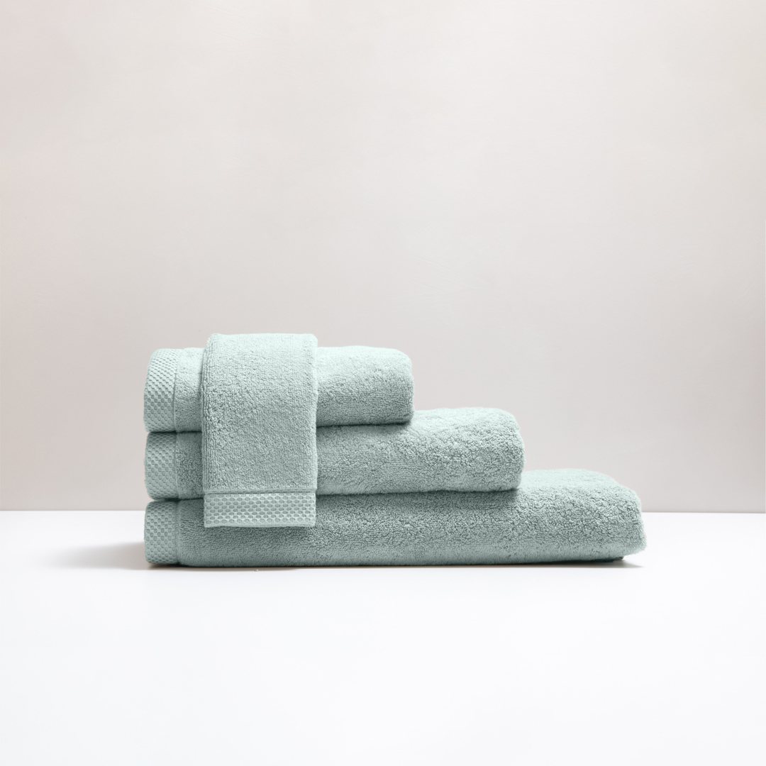 216134 8 florence stapel sky blue