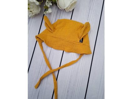 Čepeček s oušky MUSTARD mušelín