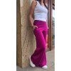 Široké kalhoty s kapsami silk FUCHSIA