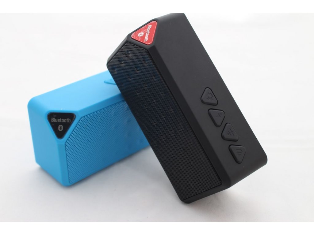 Bluetooth reproduktor s FM přijmem