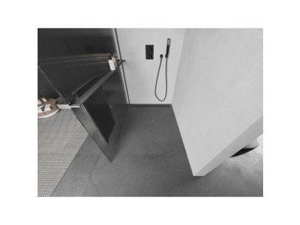 MEXEN/S - Kioto+ L Sprchová zástěna WALK-IN s poličkou a držákem ručníků 70 x 200 cm, proužky, grafit metal 800-070-123-95-09