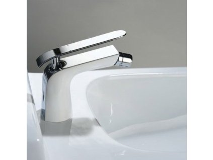 16774 rea leila bidetova stojaca bateria