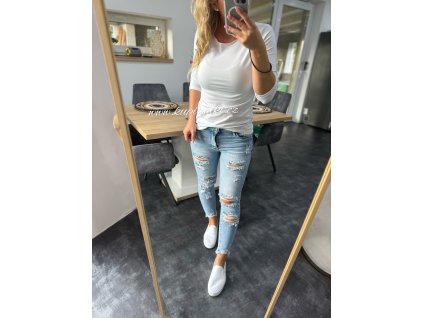 1ab7afbe b8d7 429d 8ea6 01cf028616e3