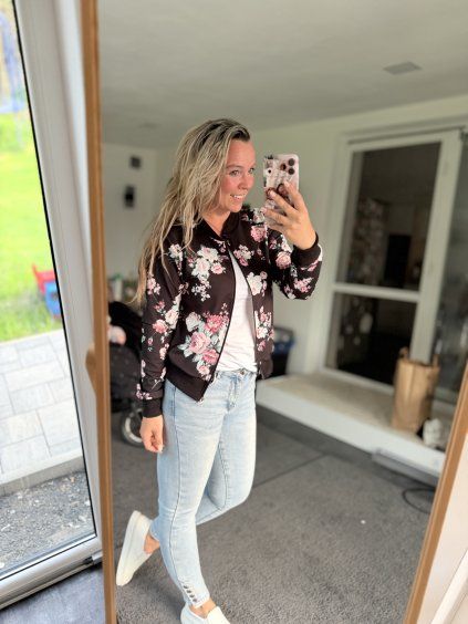 Mikinový bomber - CUTE