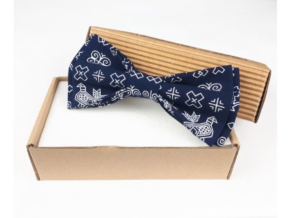 Folklórny motýlik - tmavomodrý