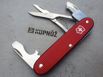 victorinox companion slim alox red