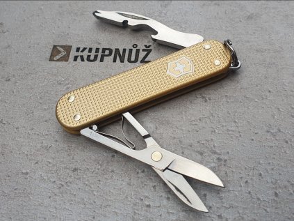 Victorinox Companion S Gold (3)