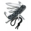 4662 victorinox skipper navy camo