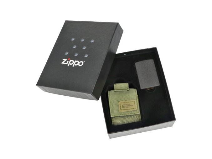 Dárková sada Zippo Black Crackle + Green Pouch