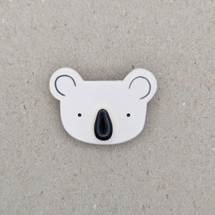Brož Biela Laba Koala