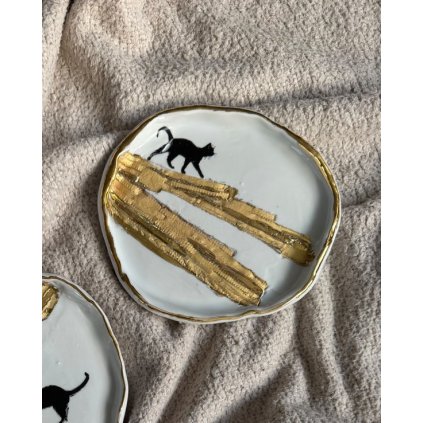 35CBA76C F605 4C14 A574 F927AD0145BA