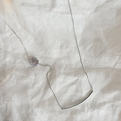 Náhrdelník Yesmonite Linie